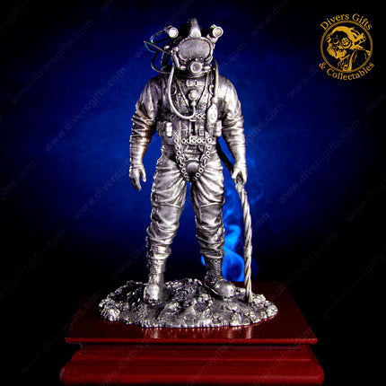 Kirby Morgan Superlite 17B Commercial Diver Pewter Statuette (Large)