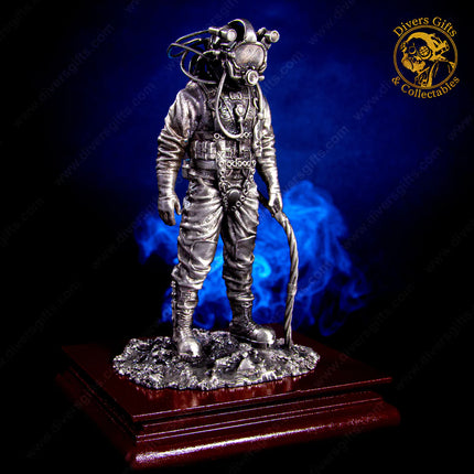 Kirby Morgan Superlite 17B Commercial Diver Pewter Statuette (Large)