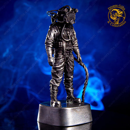 Kirby Morgan Superlite 17B Commercial Diver Pewter Statuette (Small)