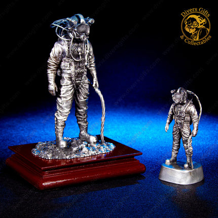 Kirby Morgan Superlite 17B Commercial Diver Pewter Statuette (Small)